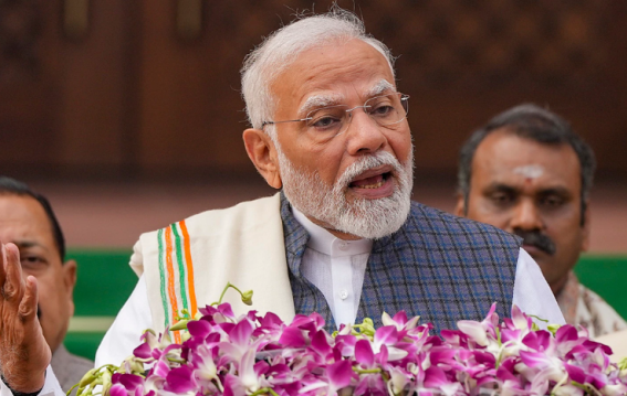 PM Modi Criticizes Congress Over Waqf Law, Defines Social Justice Reforms